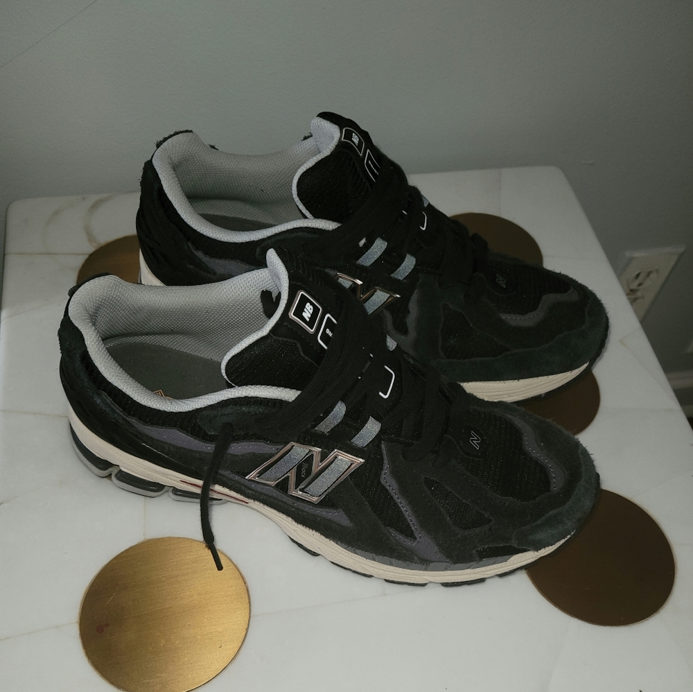 New balance 1906